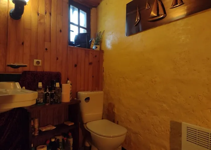 Bed & Breakfast A La Maison Des Oiseaux 3*